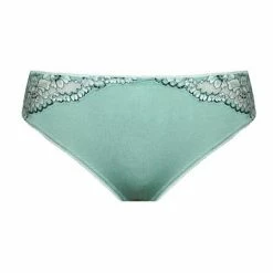 Tia Lyn Euphoria Thong Last Chance