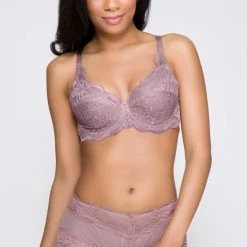 QT Q-T Intimates “Kelly” Lace Underwire Bra Bras
